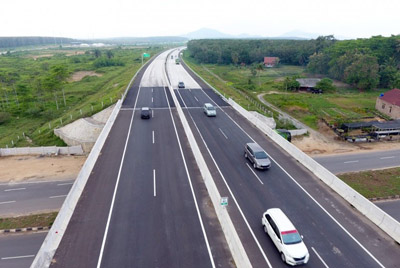 Jalan Tol Lampung Rawan Pelemparan Batu, Hati-hati Saat Melintas